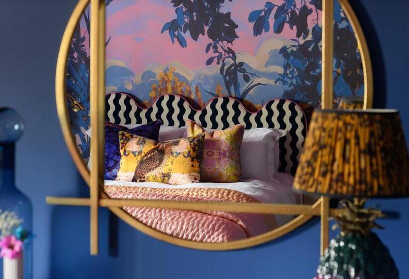 Отель Charlton Hall At Charlton Hall Estate