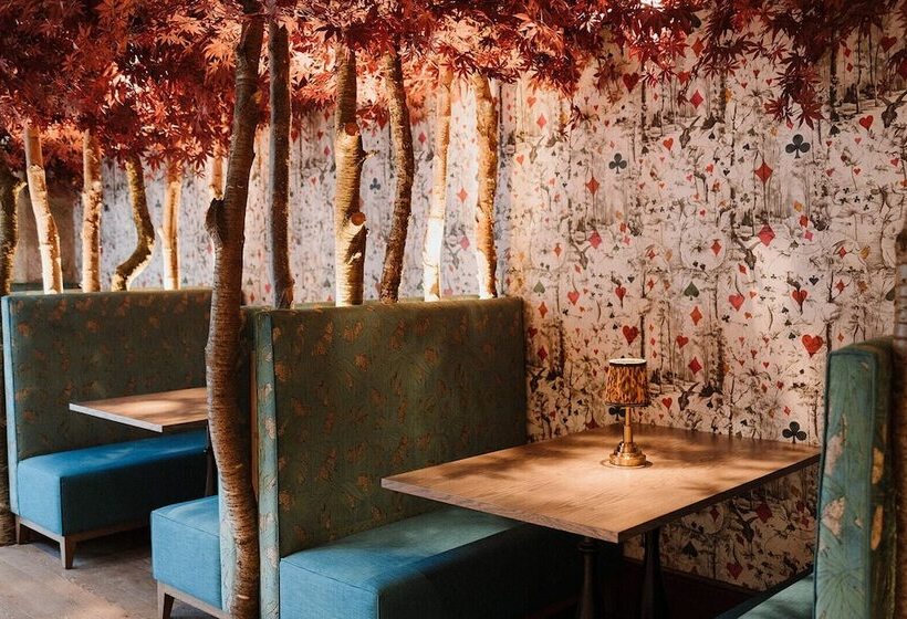 Отель Charlton Hall At Charlton Hall Estate