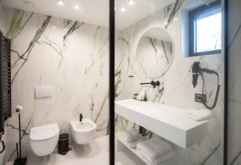 فندق Elisa Tirana, Affiliated By Meliá