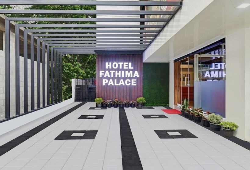 Hotel Itsy By Treebo   Fathima Palace