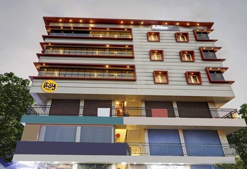 Hotel Itsy By Treebo   Fathima Palace