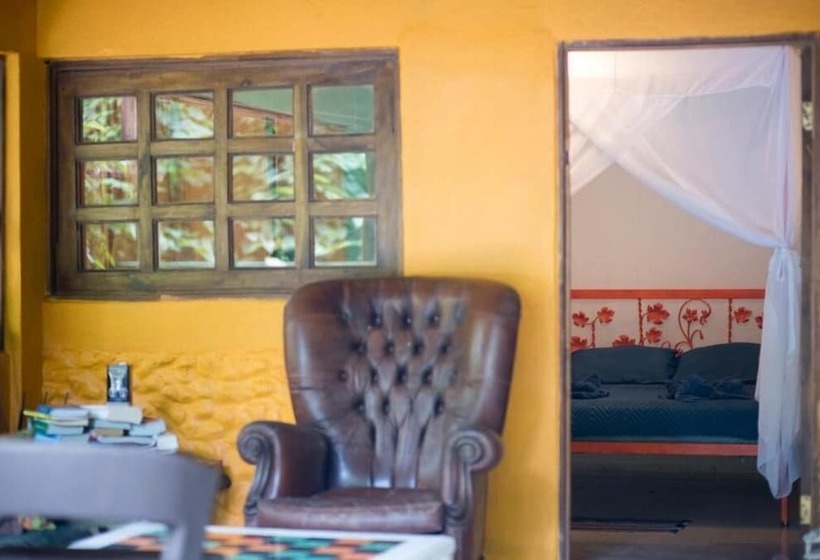 ホテル Madre Selva Jungle Hostel