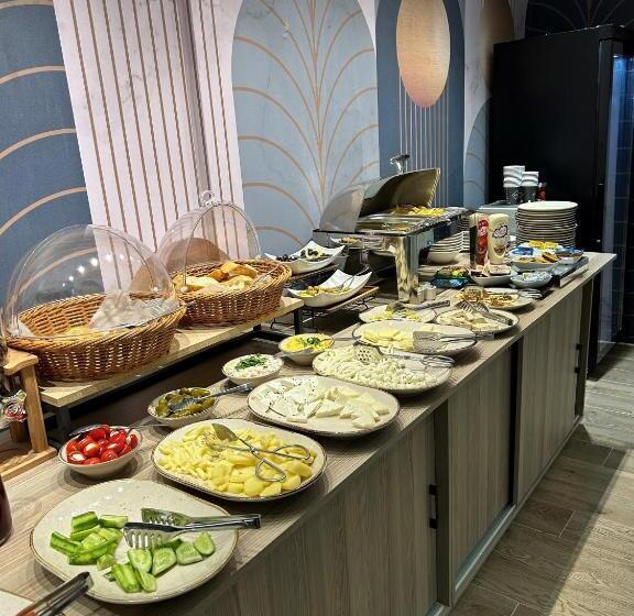 هتل Mona Bosphorus