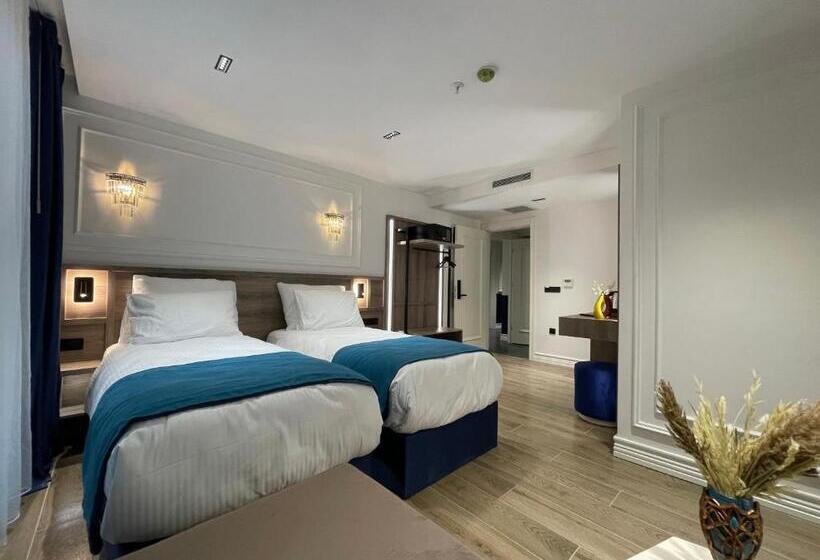 هتل Mona Bosphorus