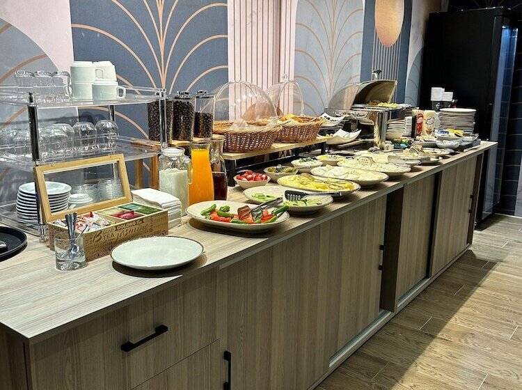 هتل Mona Bosphorus