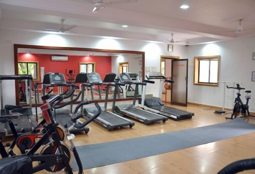 בית מלון כפרי Nilambag Palace