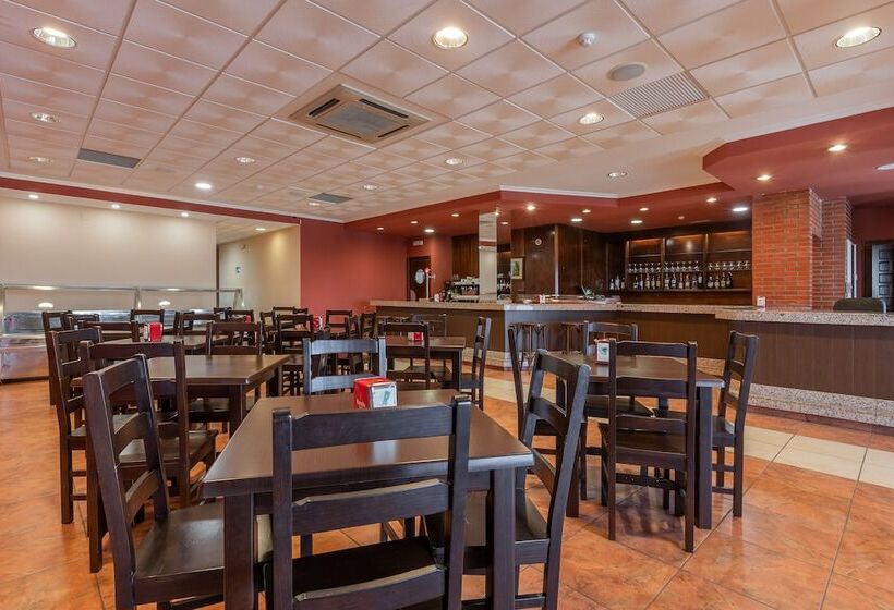 בית מלון כפרי Puerta De Javalambre