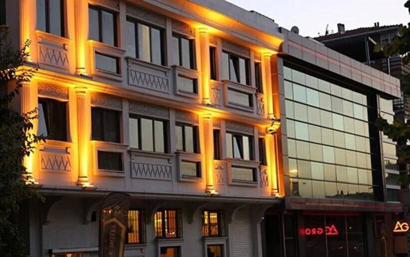 هتل The City Palace