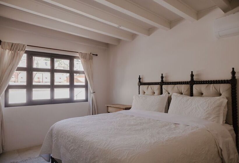 膳宿费 Dream House