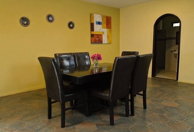 منتجع Saakluum Ruta Puuc