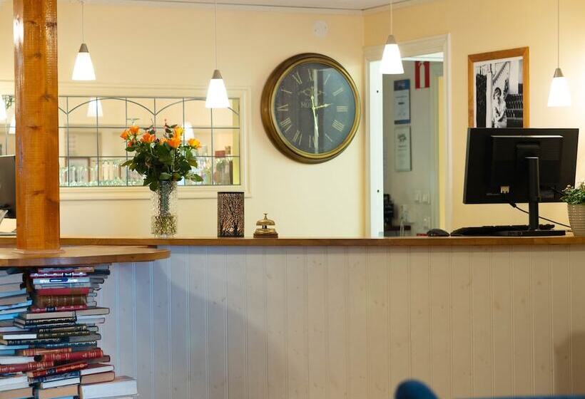 Björkbackens Vandrarhem I Vimmerby   Hostel