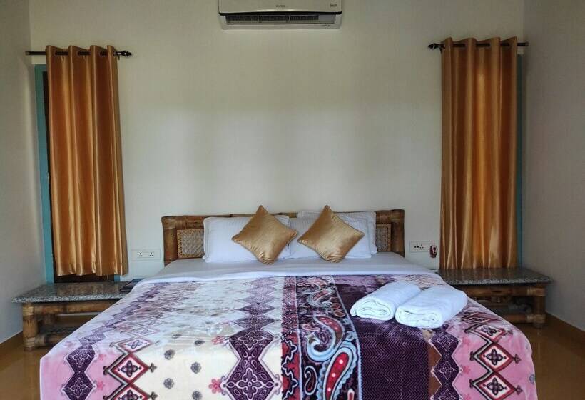 Homocation Sikhiri Cottages