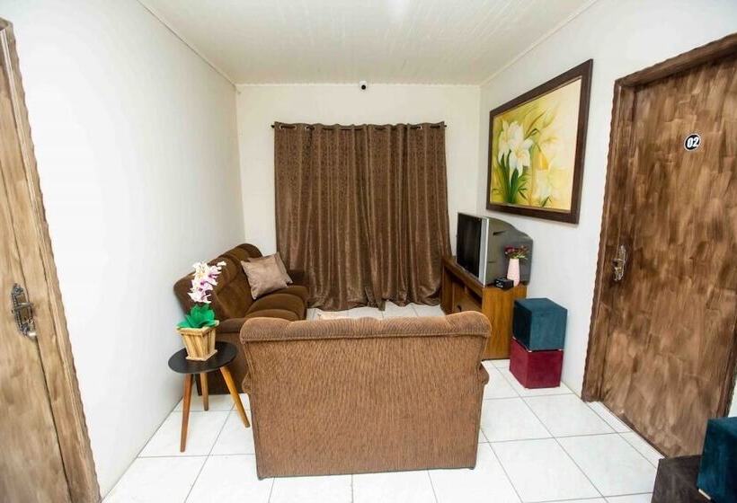 Hostel Castelo