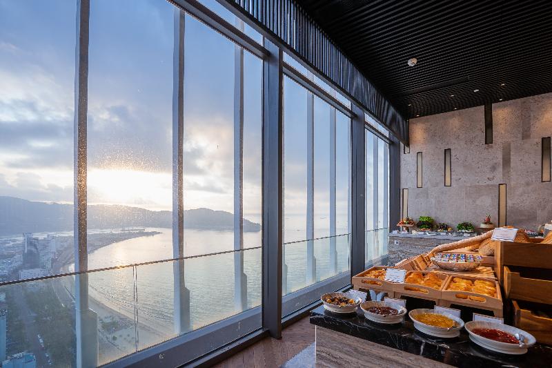 Grand Hyams Hotel Quy Nhon Beach