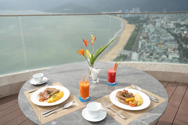 Grand Hyams Hotel Quy Nhon Beach