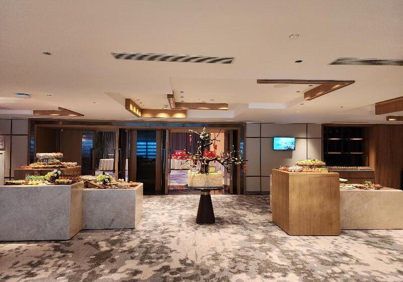 Grand Hyams Hotel Quy Nhon Beach