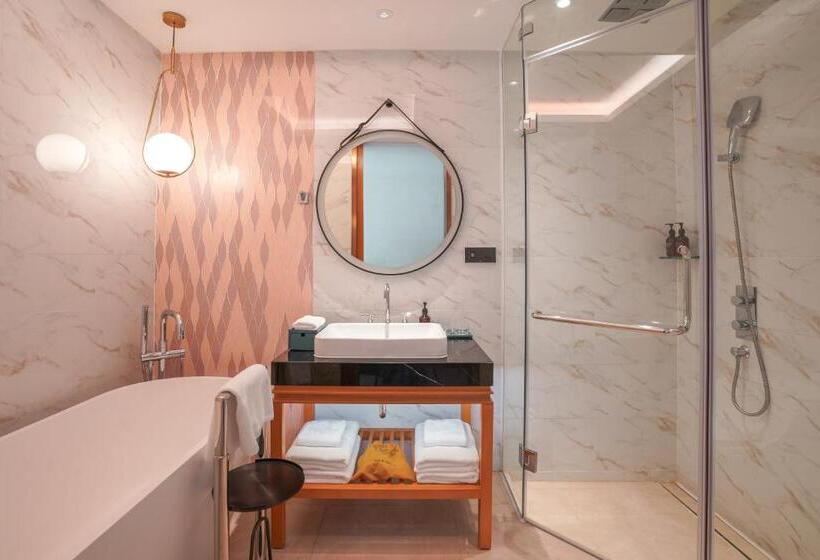 Grand Hyams Hotel Quy Nhon Beach