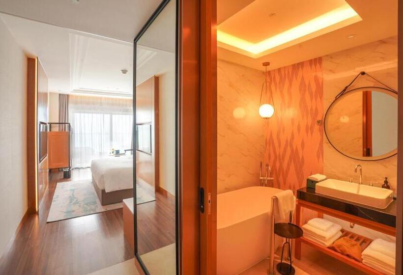 Grand Hyams Hotel Quy Nhon Beach