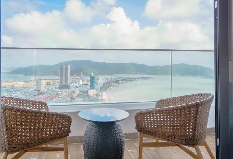 Grand Hyams Hotel Quy Nhon Beach