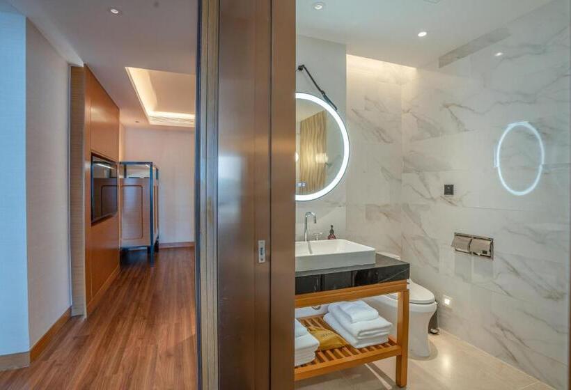 Grand Hyams Hotel Quy Nhon Beach