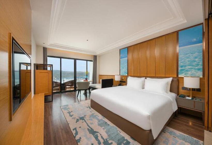 Grand Hyams Hotel Quy Nhon Beach