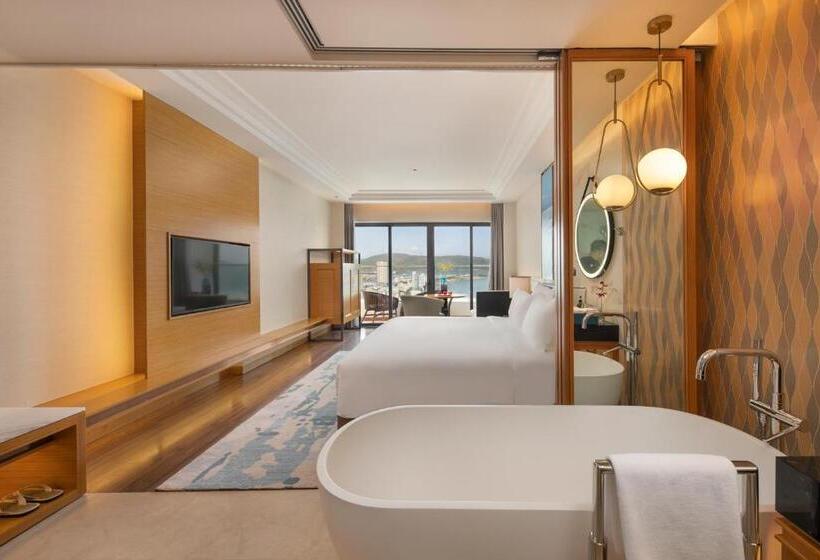 Grand Hyams Hotel Quy Nhon Beach