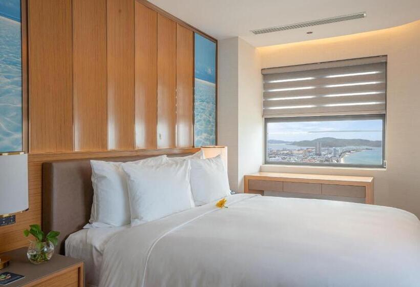 Grand Hyams Hotel Quy Nhon Beach