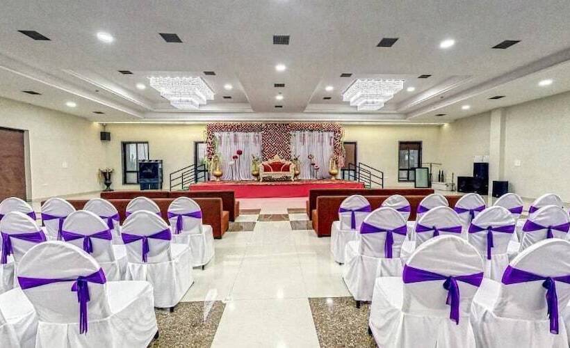 The Aanandam Hotel Resort