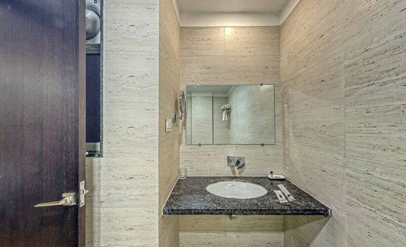 The Aanandam Hotel Resort