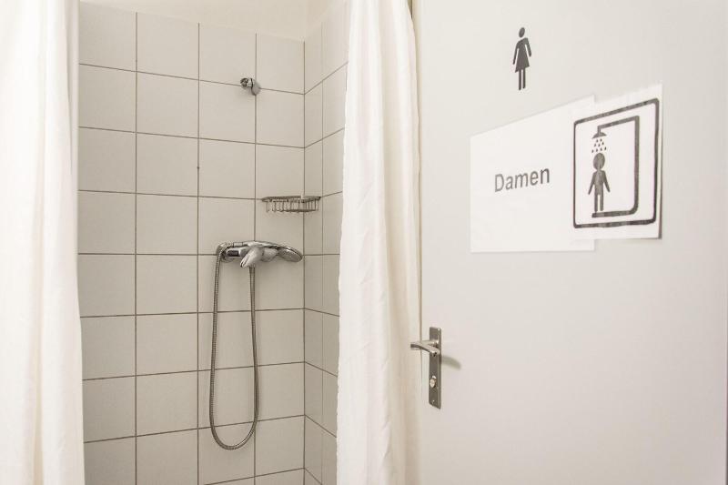 1, 2, Sleep Hostel Nürnberg Messe