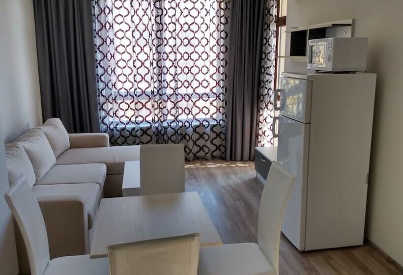 Apartkomplex Sorrento Sole Mare