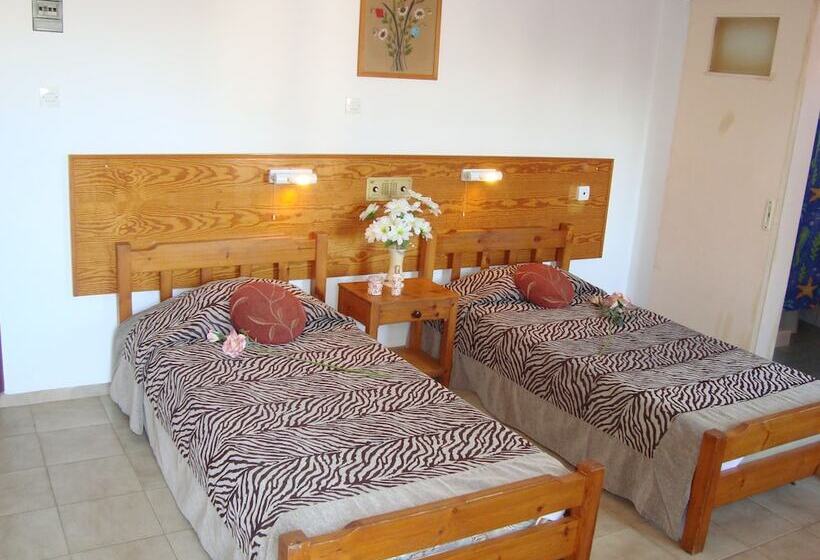 Arkadi Apartments By Checkin