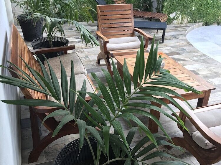 住宿加早餐  Yurinn