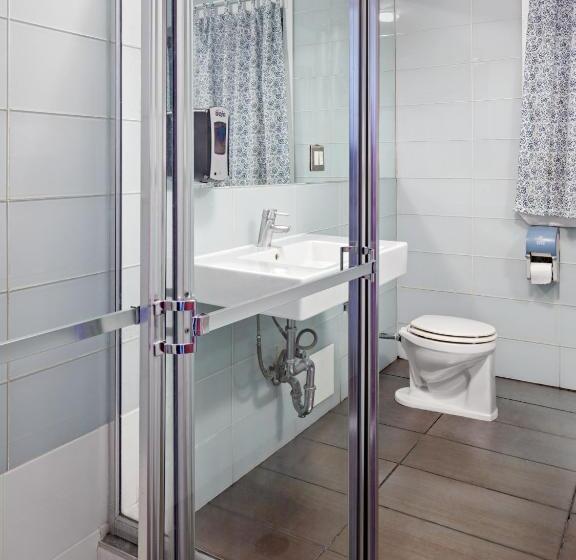 Central Park West Hostel