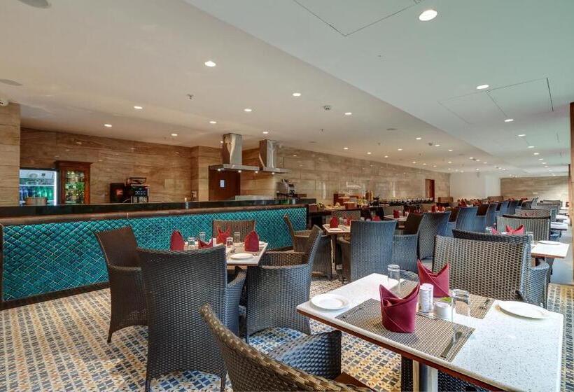 Seashell Suites And Villas