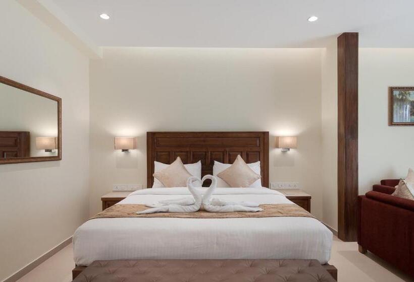 Seashell Suites And Villas