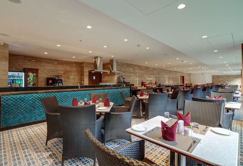 Seashell Suites And Villas