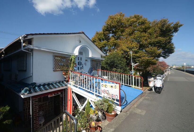 Guesthouse Neko Neko – Hostel