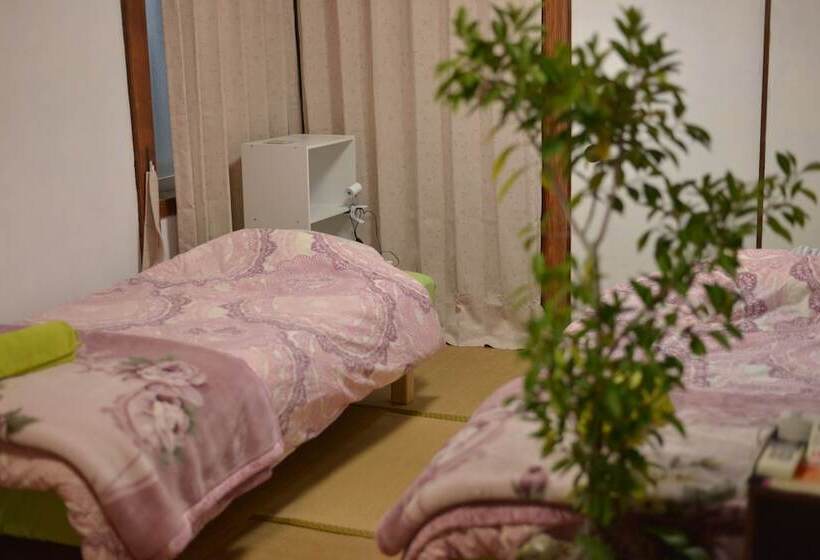 Guesthouse Neko Neko – Hostel