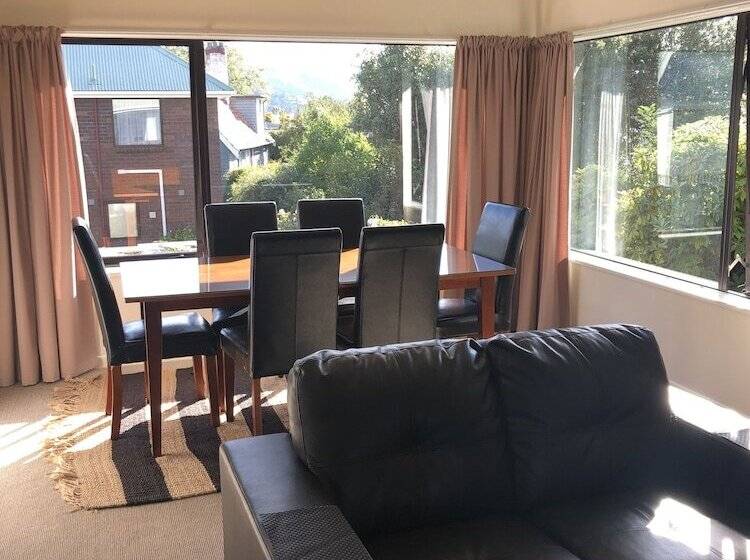 Heriot Lane City Apartments