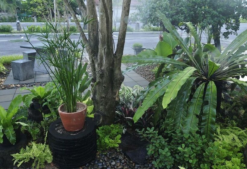 호텔 At 24 Boutique