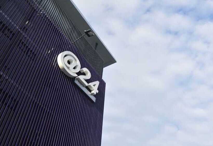 호텔 At 24 Boutique