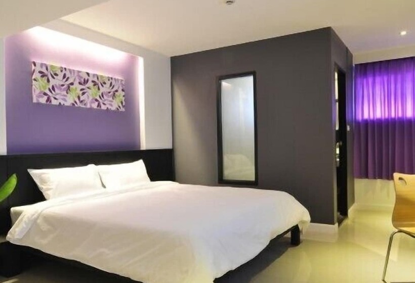 호텔 At 24 Boutique