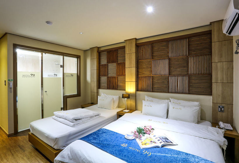 בית מלון כפרי 99