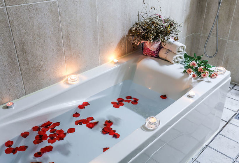 בית מלון כפרי 99