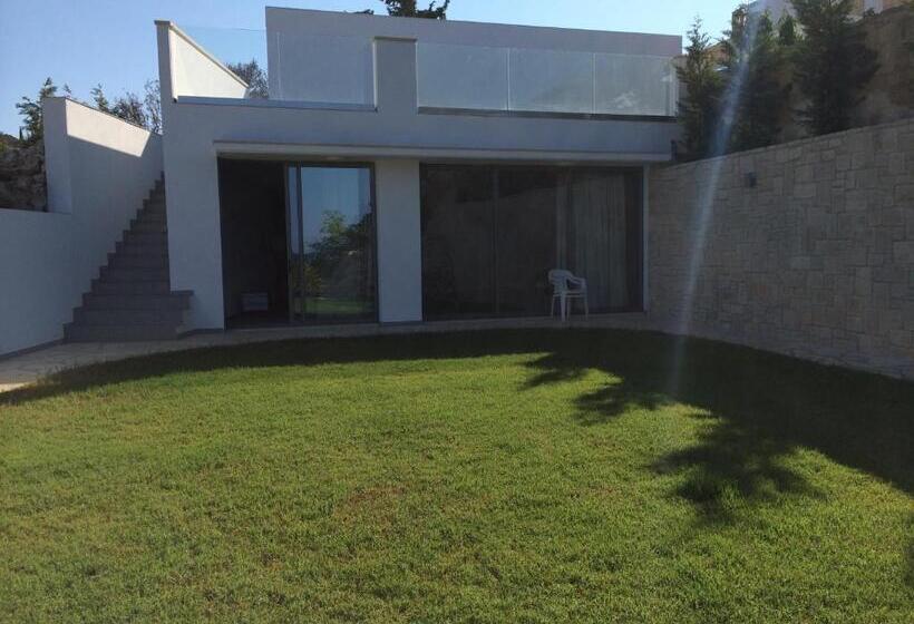 בית מלון כפרי Aphrodite Beach