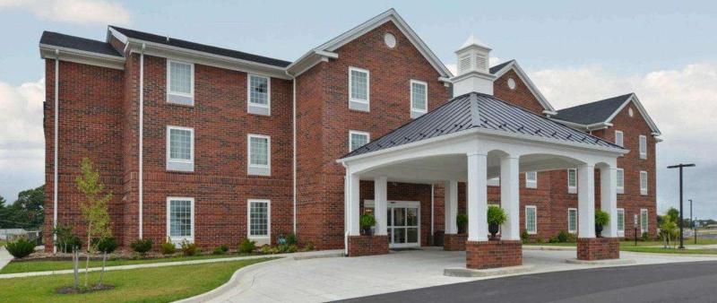 فندق Appomattox Inn And Suites