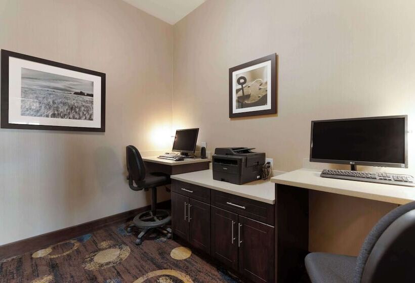 ホテル Best Western Plus Moosomin