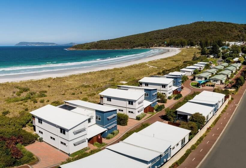 هتل Big4 Middleton Beach Holiday Park