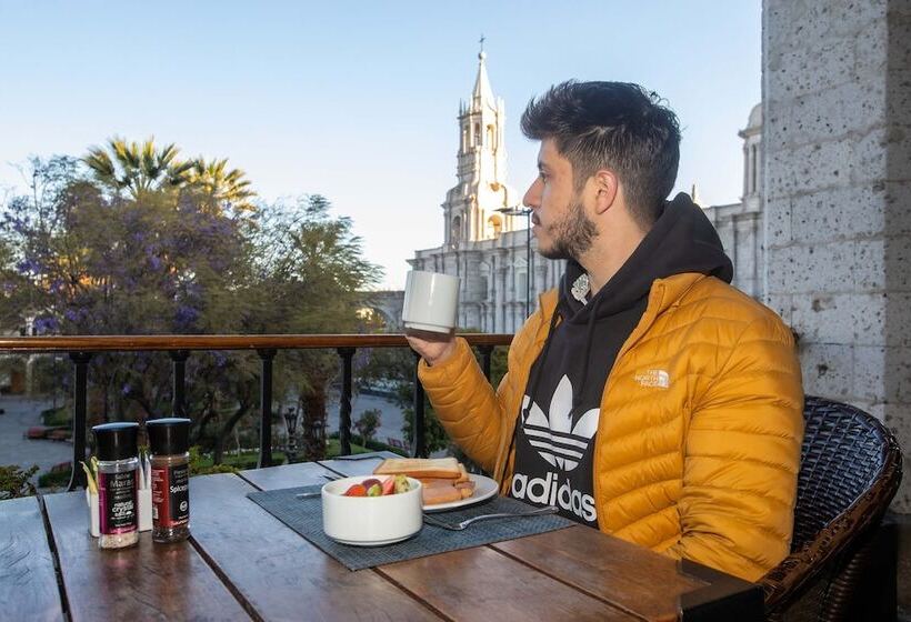 בית מלון כפרי Casa Andina Select Arequipa Plaza